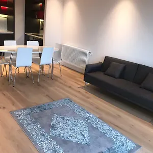 Booking Apartment London